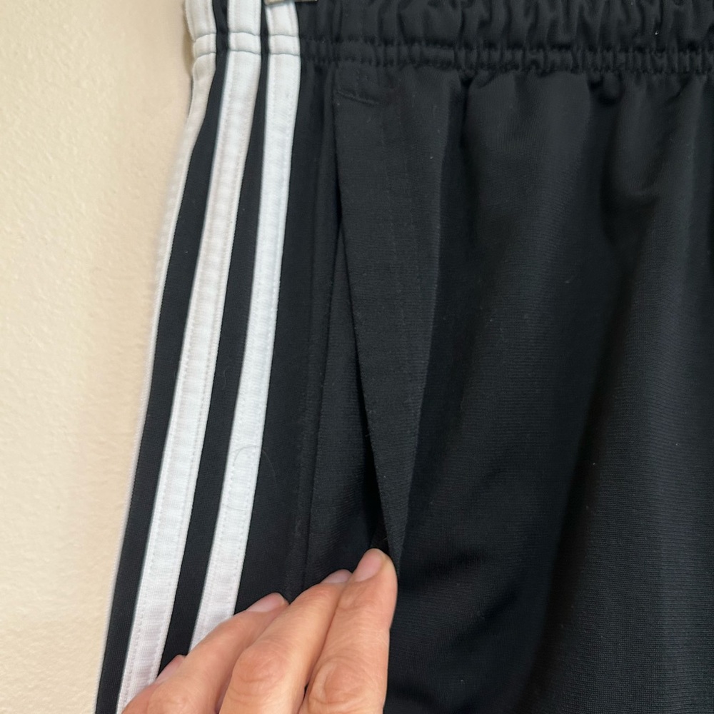 Adidas women’s Black Track Pants size medium - Picture 4 of 9
